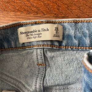 90’s straight ultra high rise Jean